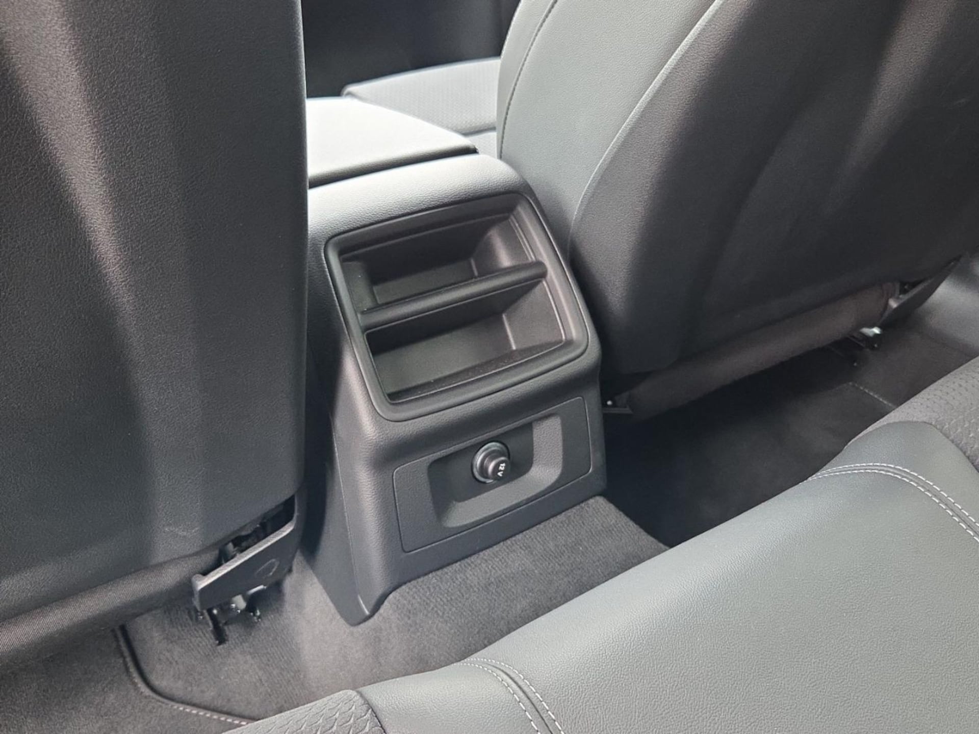 Audi A4 Avant S line