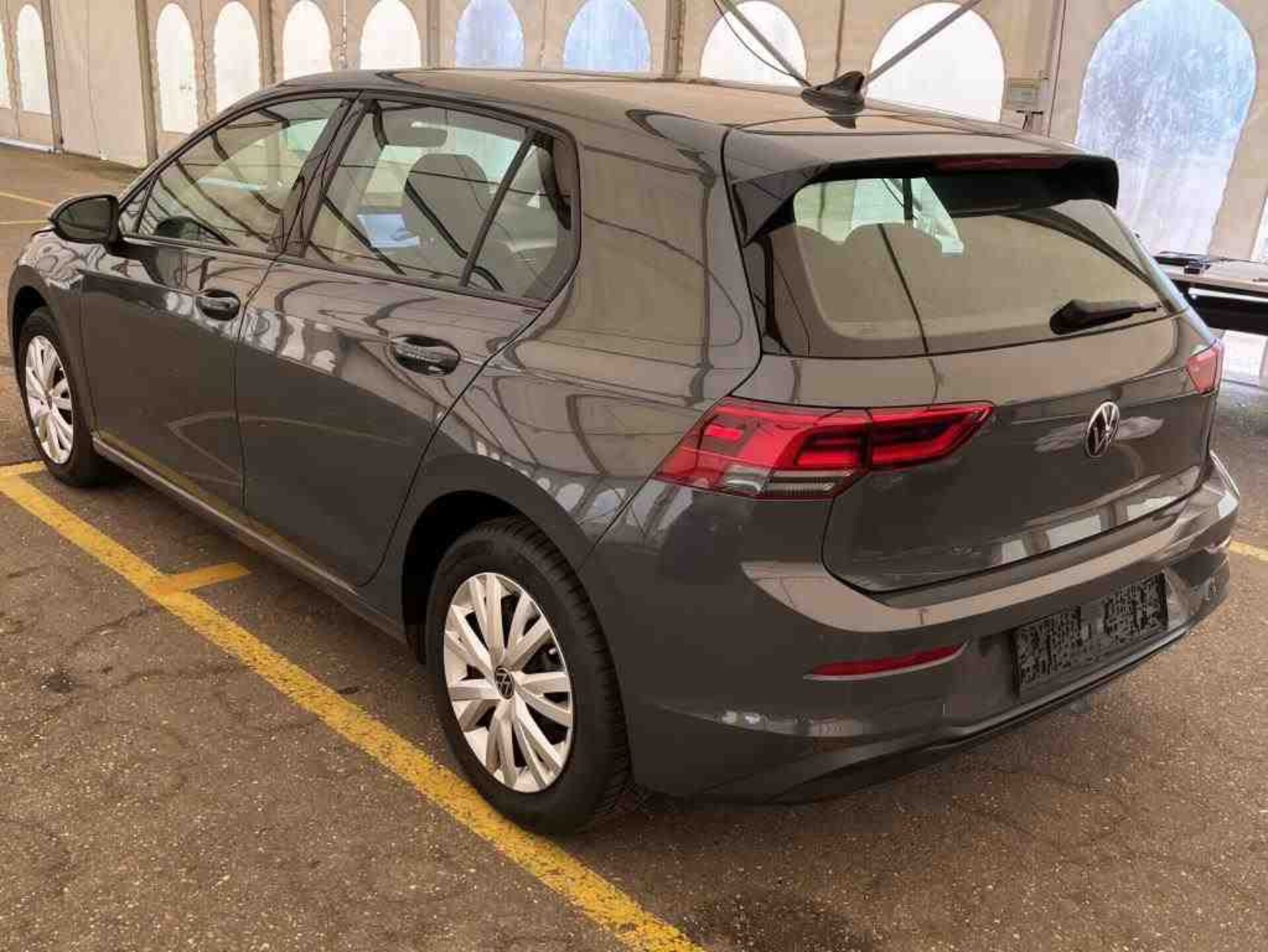 Volkswagen Golf Life
