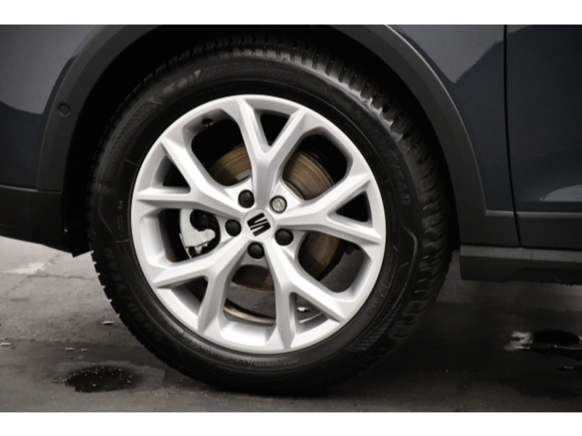 SEAT Arona FR