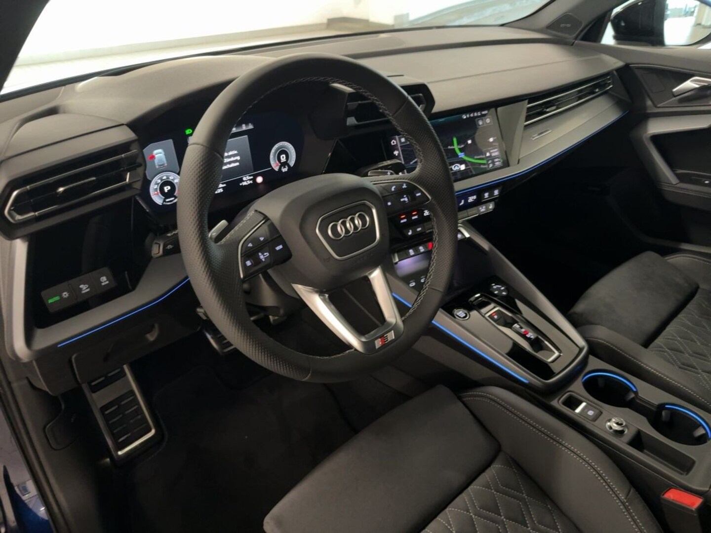 Bild über Audi A3 Sportback S line TFSI 110 kW S tronic - für weitere Informationen kontaktieren Sie den Audi Partner