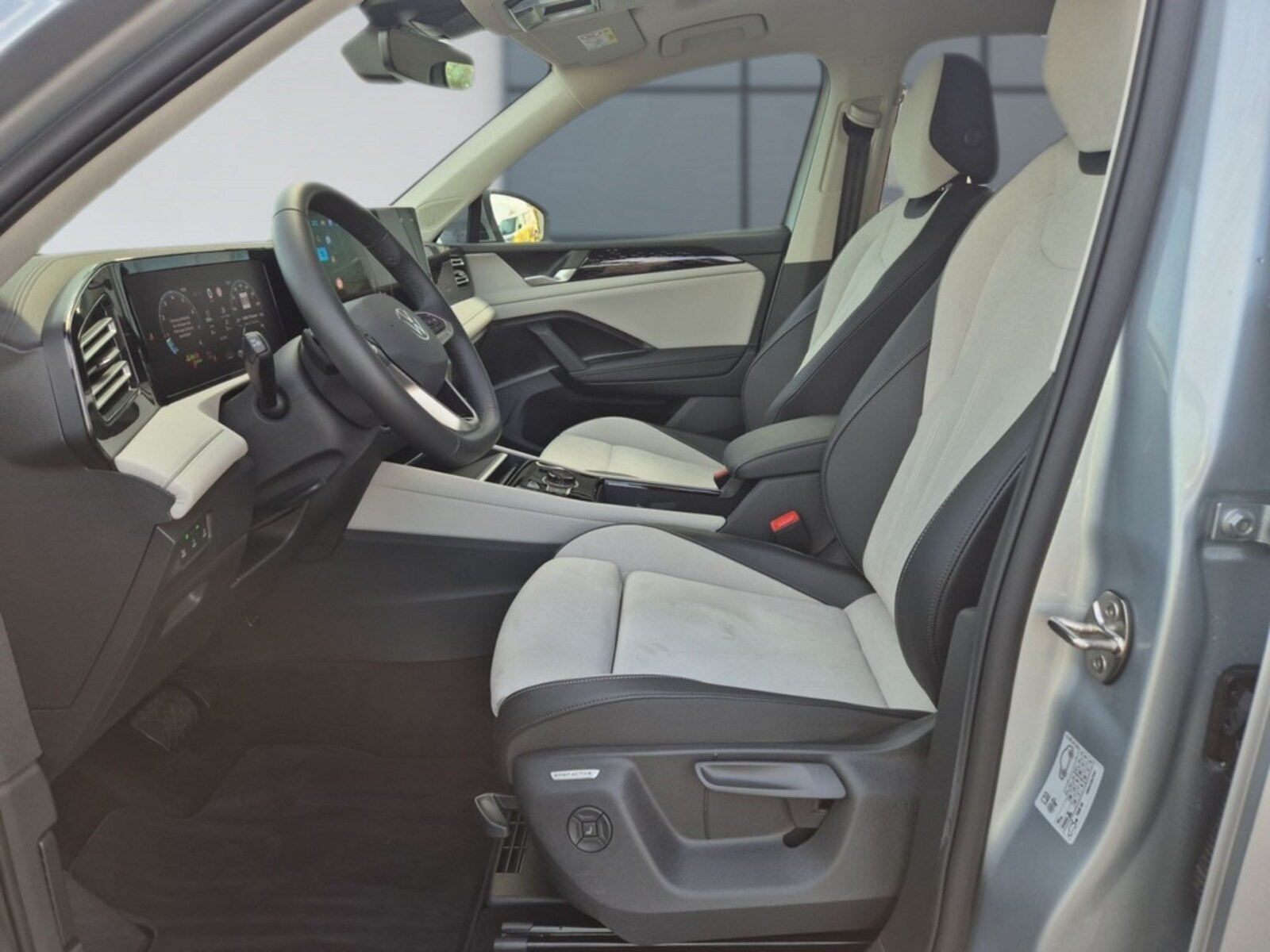Volkswagen Tiguan – Bild 7