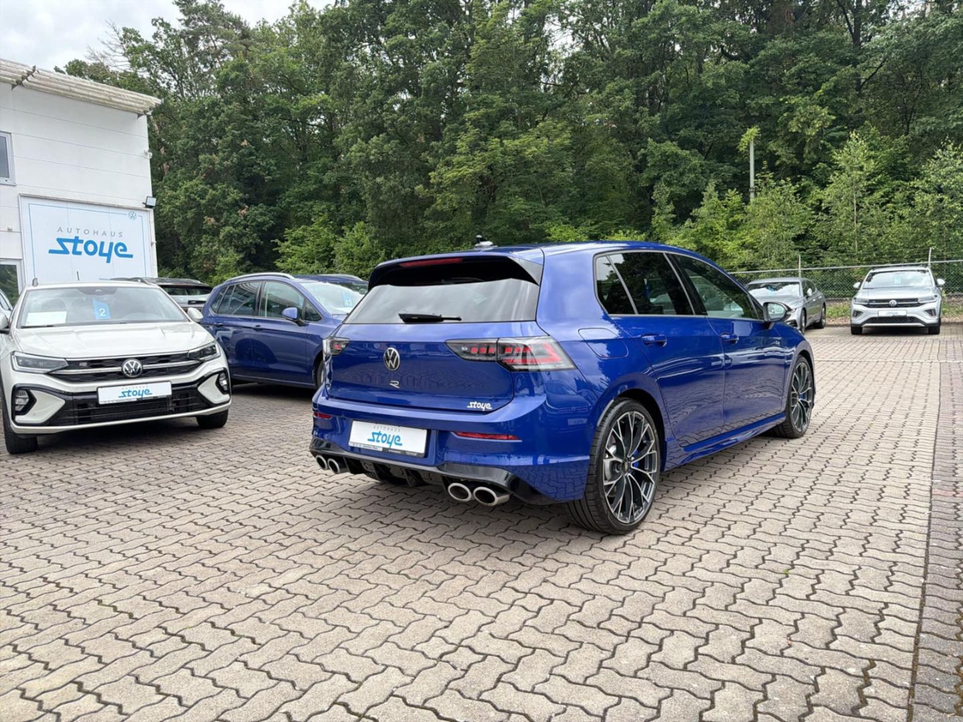 Volkswagen Golf R
