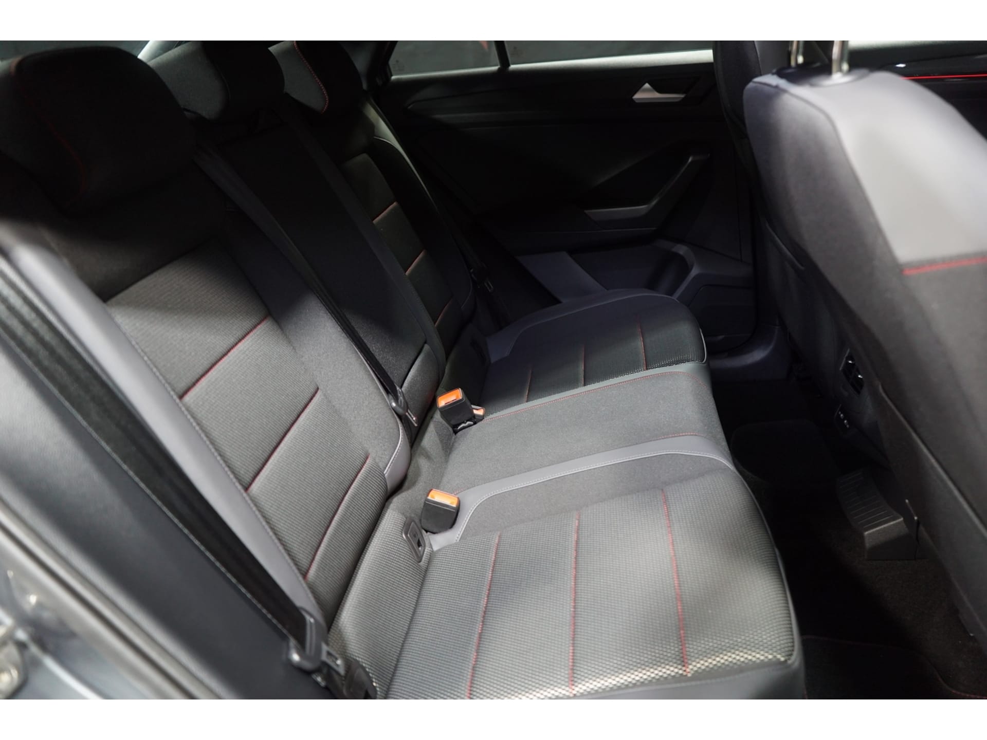 Volkswagen T-Roc Sport