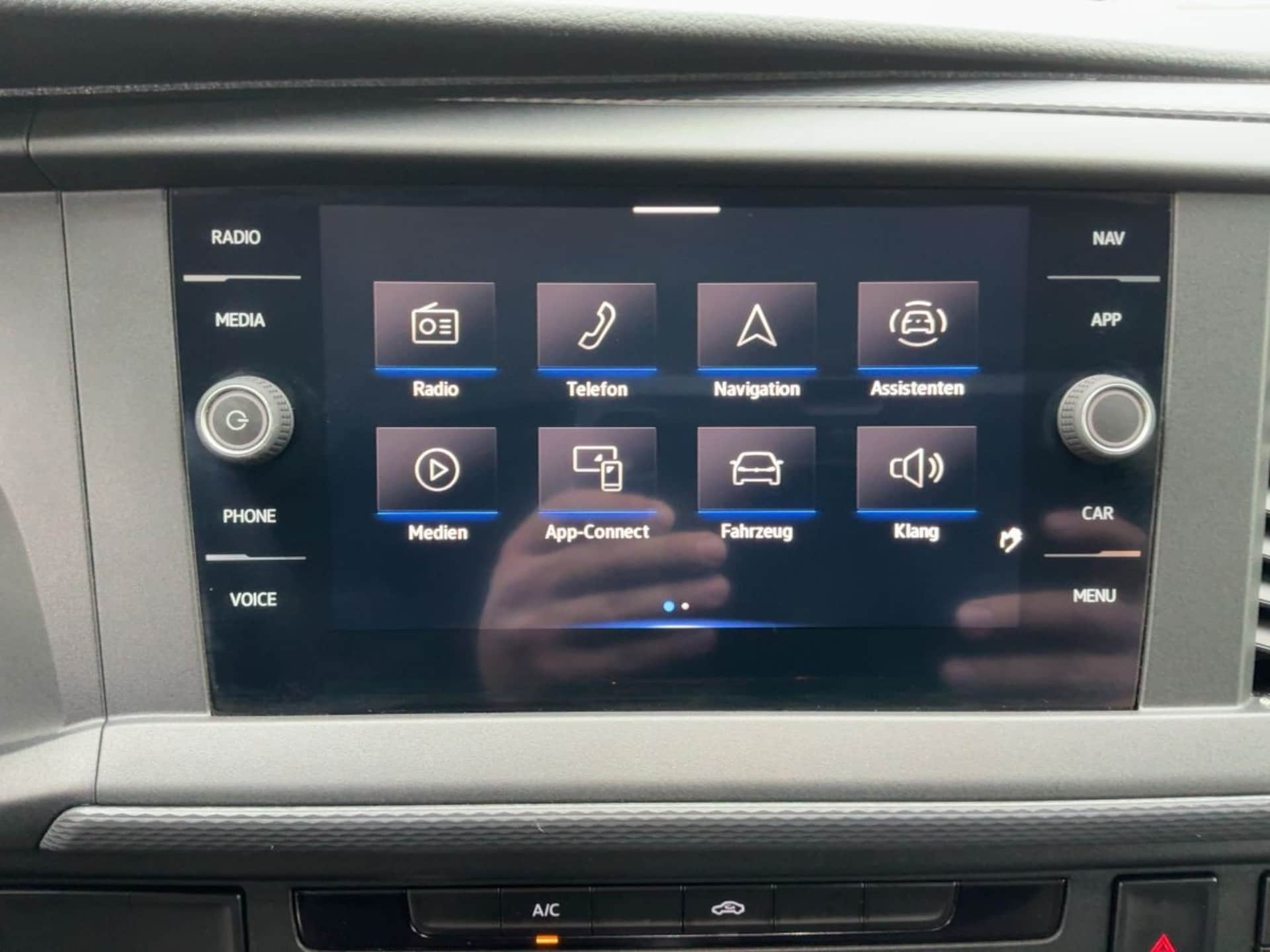 Volkswagen T6.1 Transporter Kasten langer Radstand
