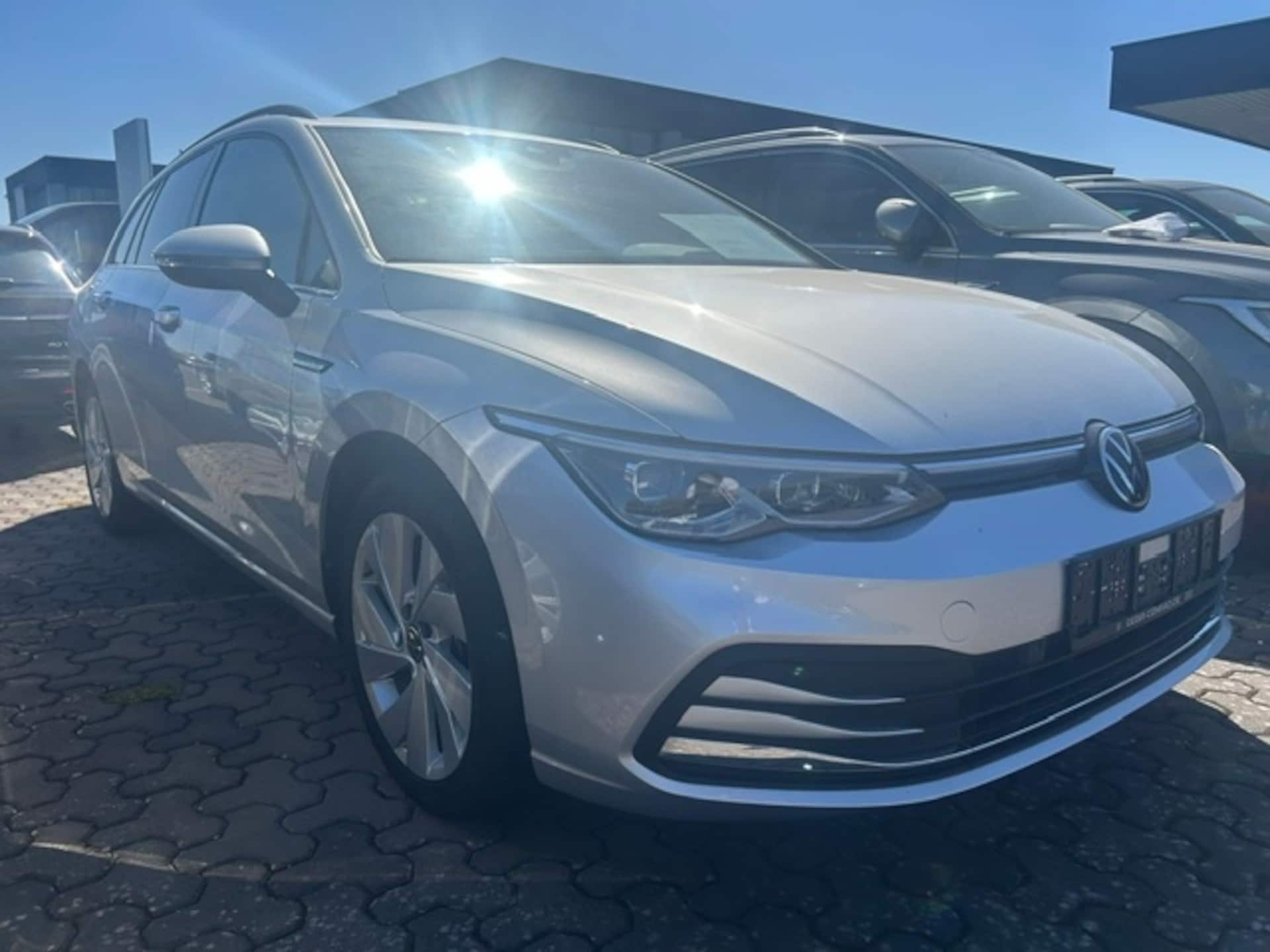 Volkswagen Golf Variant Style