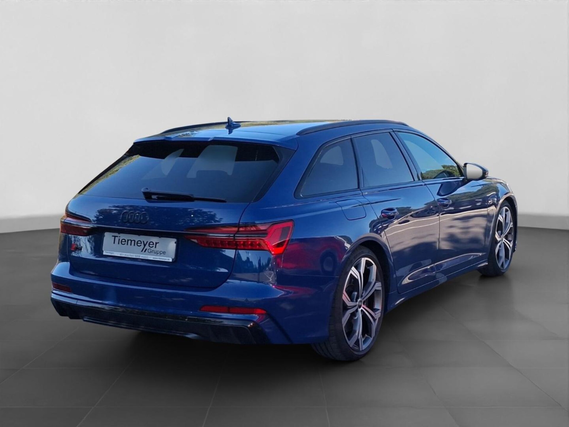 Audi S6 Avant