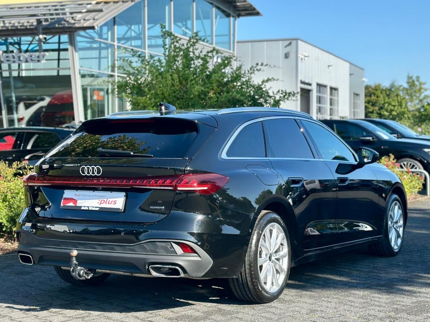 Bild über Audi A5 Avant TFSI quattro S tronic - für weitere Informationen kontaktieren Sie den Audi Partner