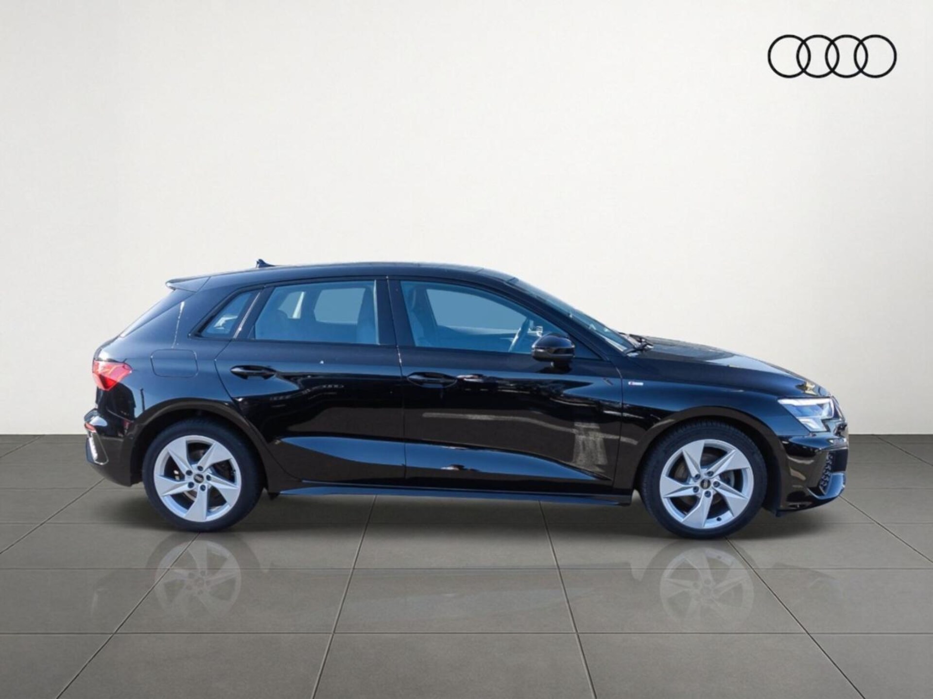 Audi A3 Sportback S line