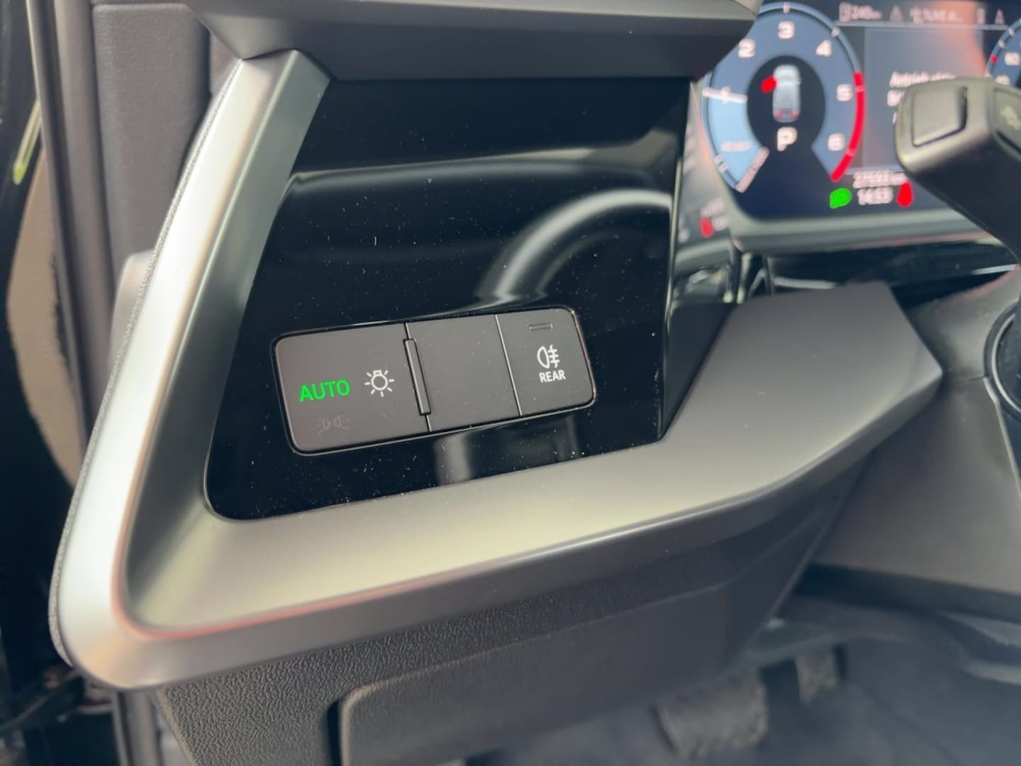 Bild über Audi A3 Sportback advanced 35 TDI S tronic - für weitere Informationen kontaktieren Sie den Audi Partner