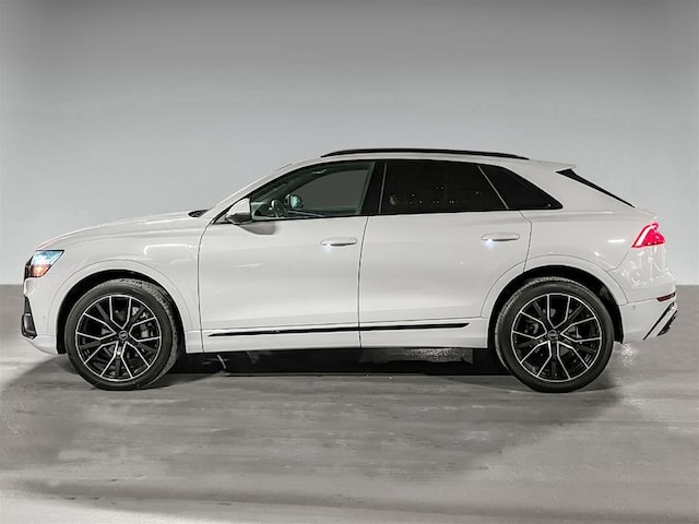 2023 Audi Q8