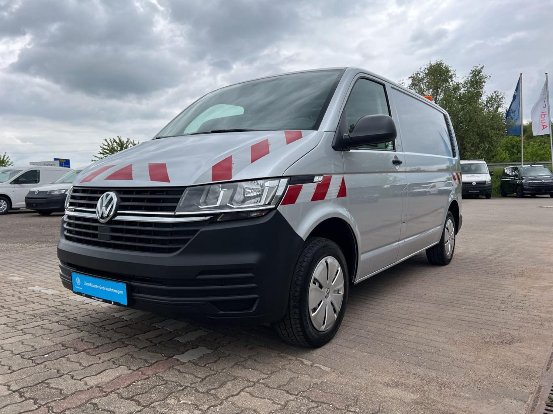 Volkswagen T6.1 Transporter Kasten kurzer Radstand