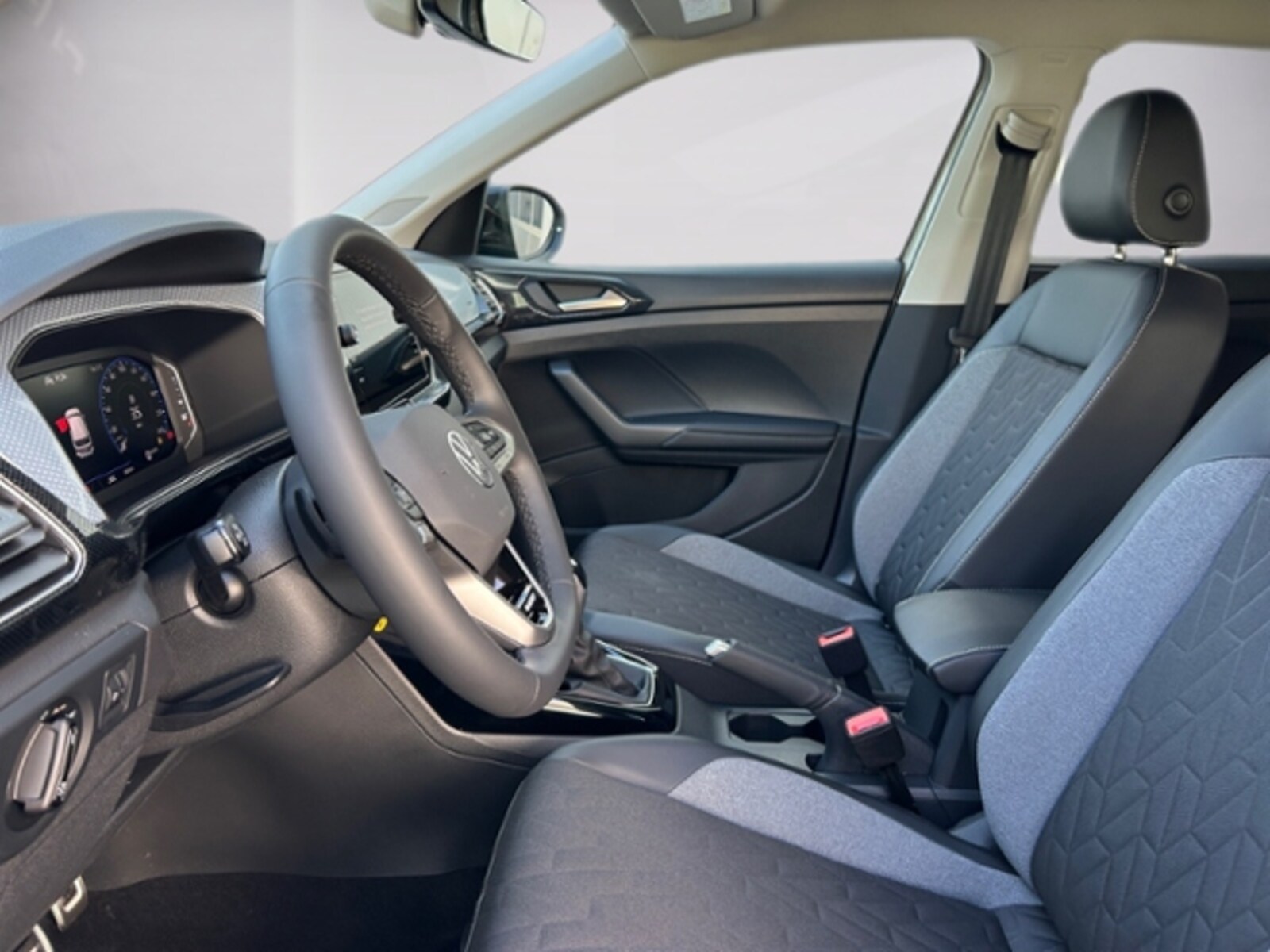 Volkswagen T-Cross – Bild 11