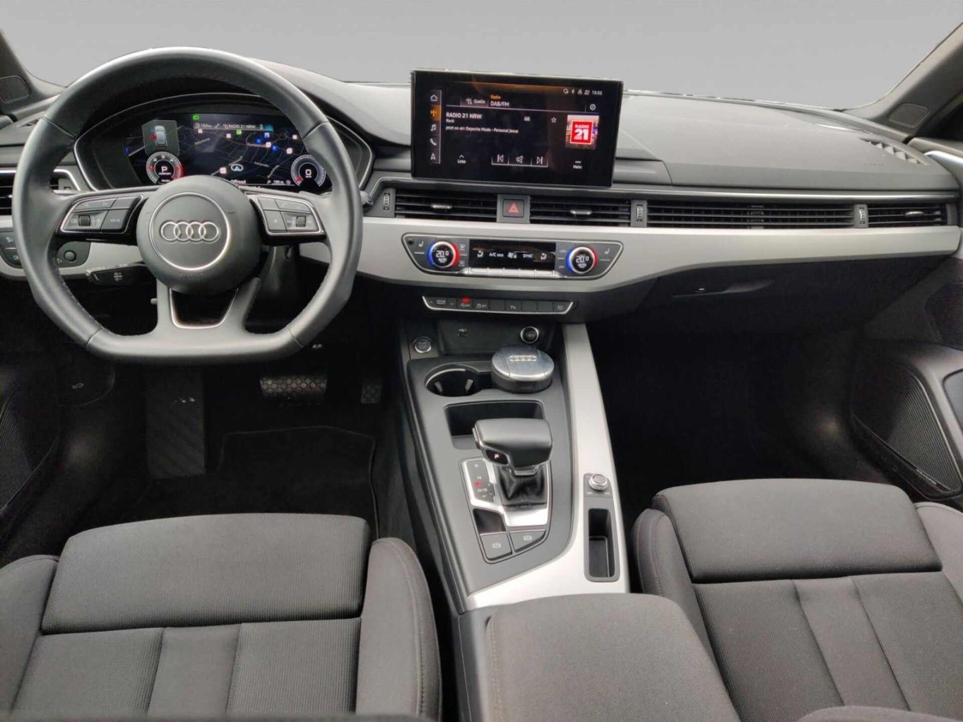 Audi A4 Avant S line