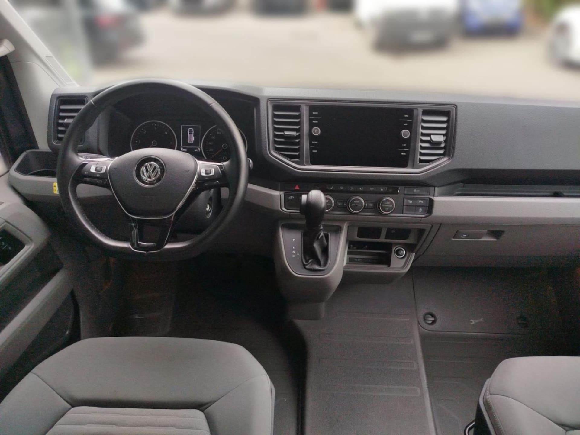 Volkswagen Grand California 680
