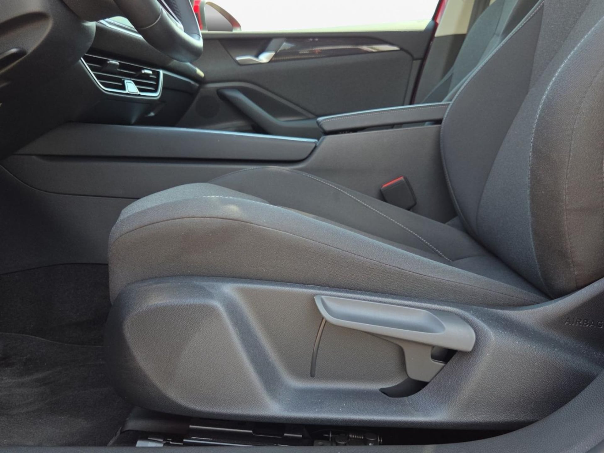 Volkswagen Passat Basis-Modell