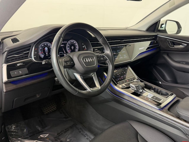 2023 Audi Q8