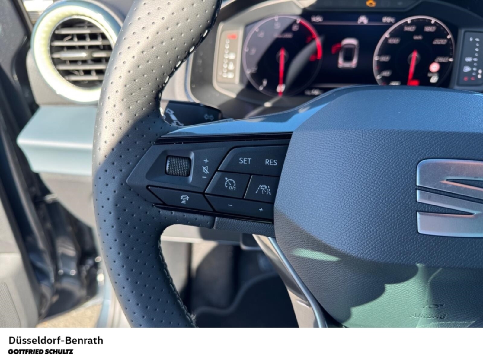 SEAT Arona – Bild 13