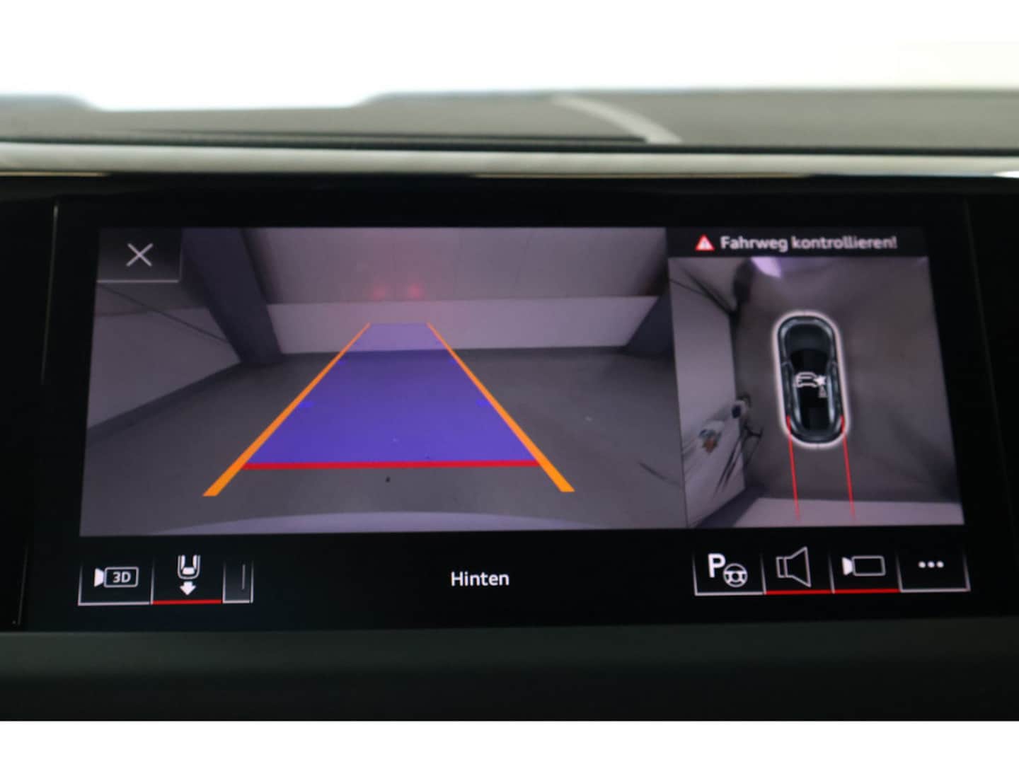 Bild über Audi RS e-tron GT e-tron quattro - für weitere Informationen kontaktieren Sie den Audi Partner