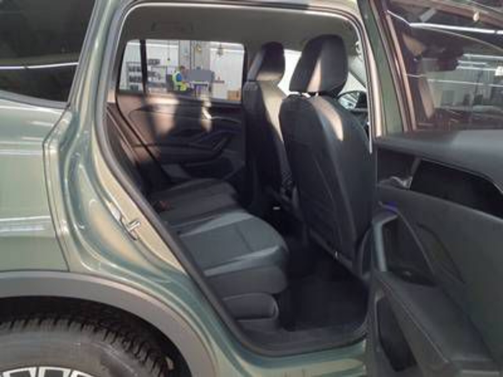 Volkswagen Tiguan – Bild 4