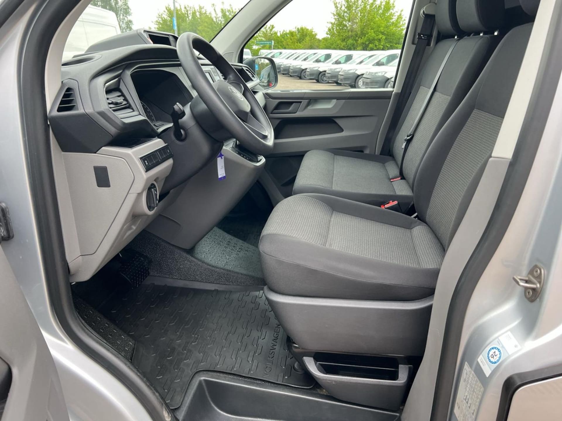 Volkswagen T6.1 Transporter Kasten kurzer Radstand