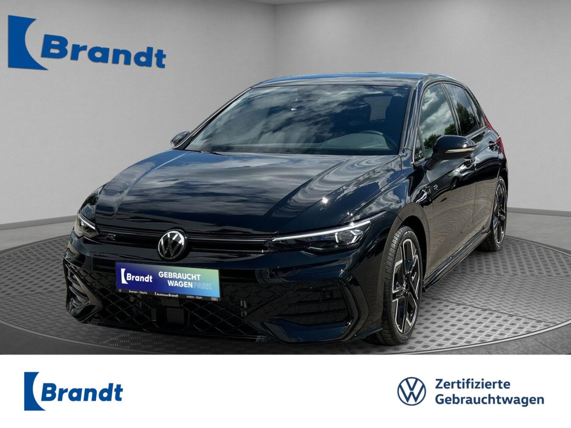 Volkswagen Golf R-Line