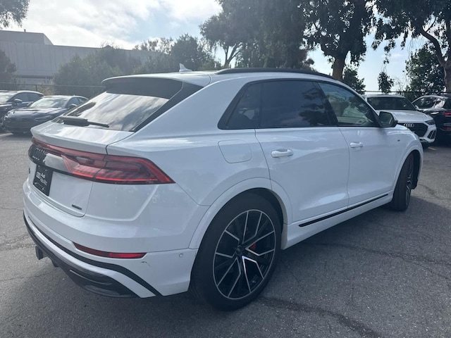 2023 Audi Q8