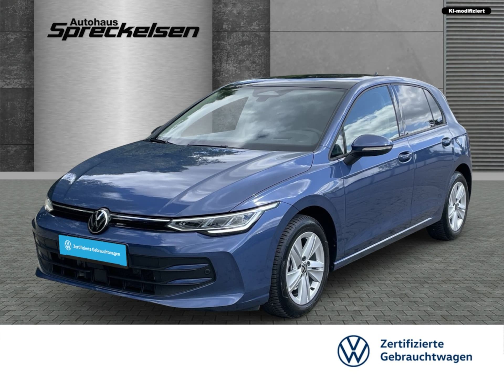 Volkswagen Golf Life