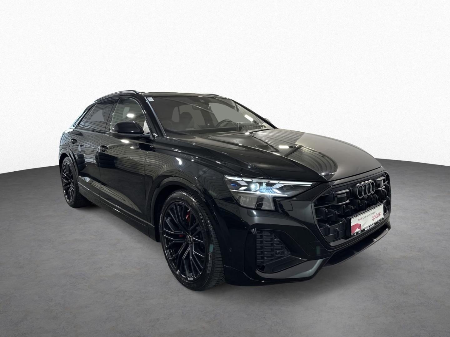 Bild über Audi Q8 SUV S line business TDI quattro 210 kW tiptronic - für weitere Informationen kontaktieren Sie den Audi Partner