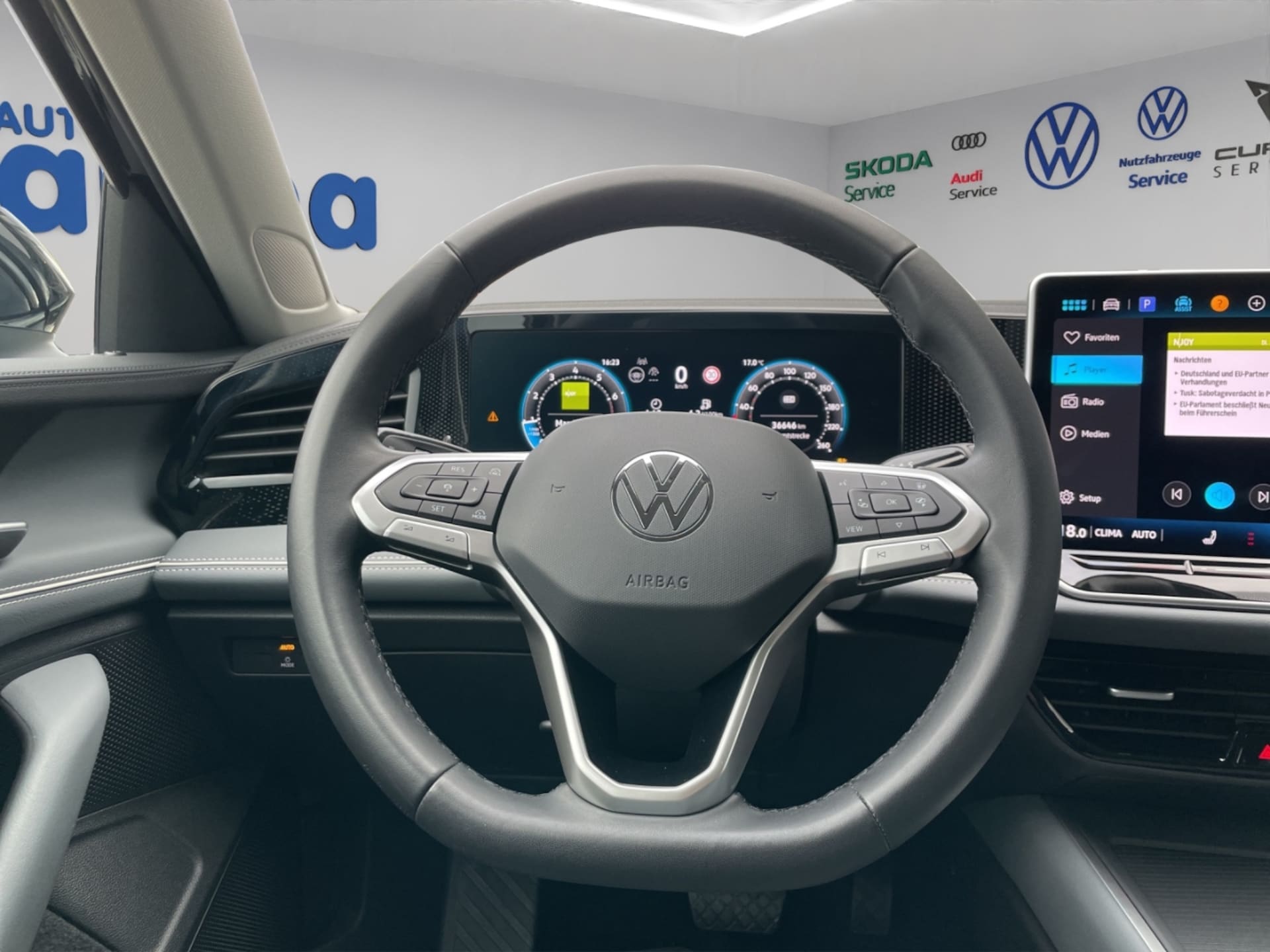 Volkswagen Passat Business