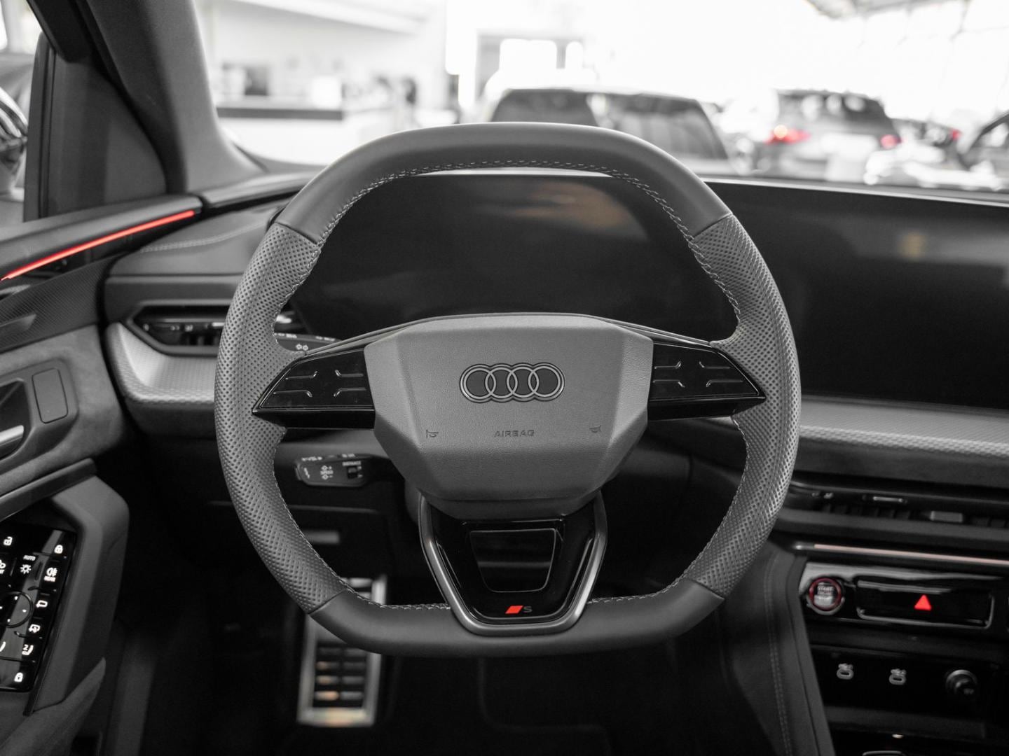 Bild über Audi SQ5 SUV TFSI 270 kW S tronic - für weitere Informationen kontaktieren Sie den Audi Partner