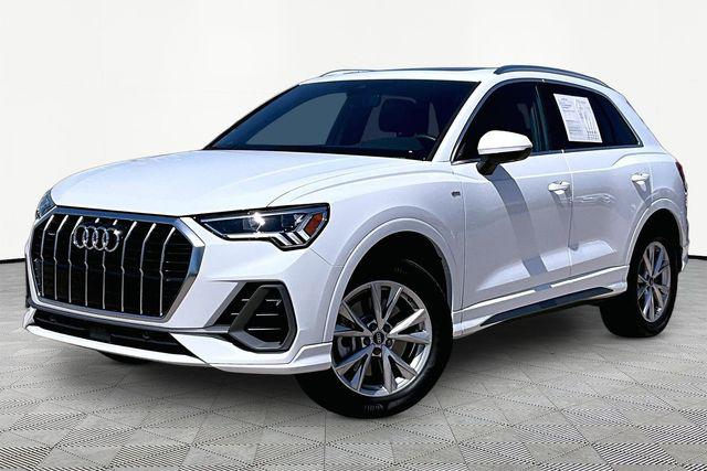 2025 Audi Q3 45 TFSI S Line Premium Plus quattro's photo