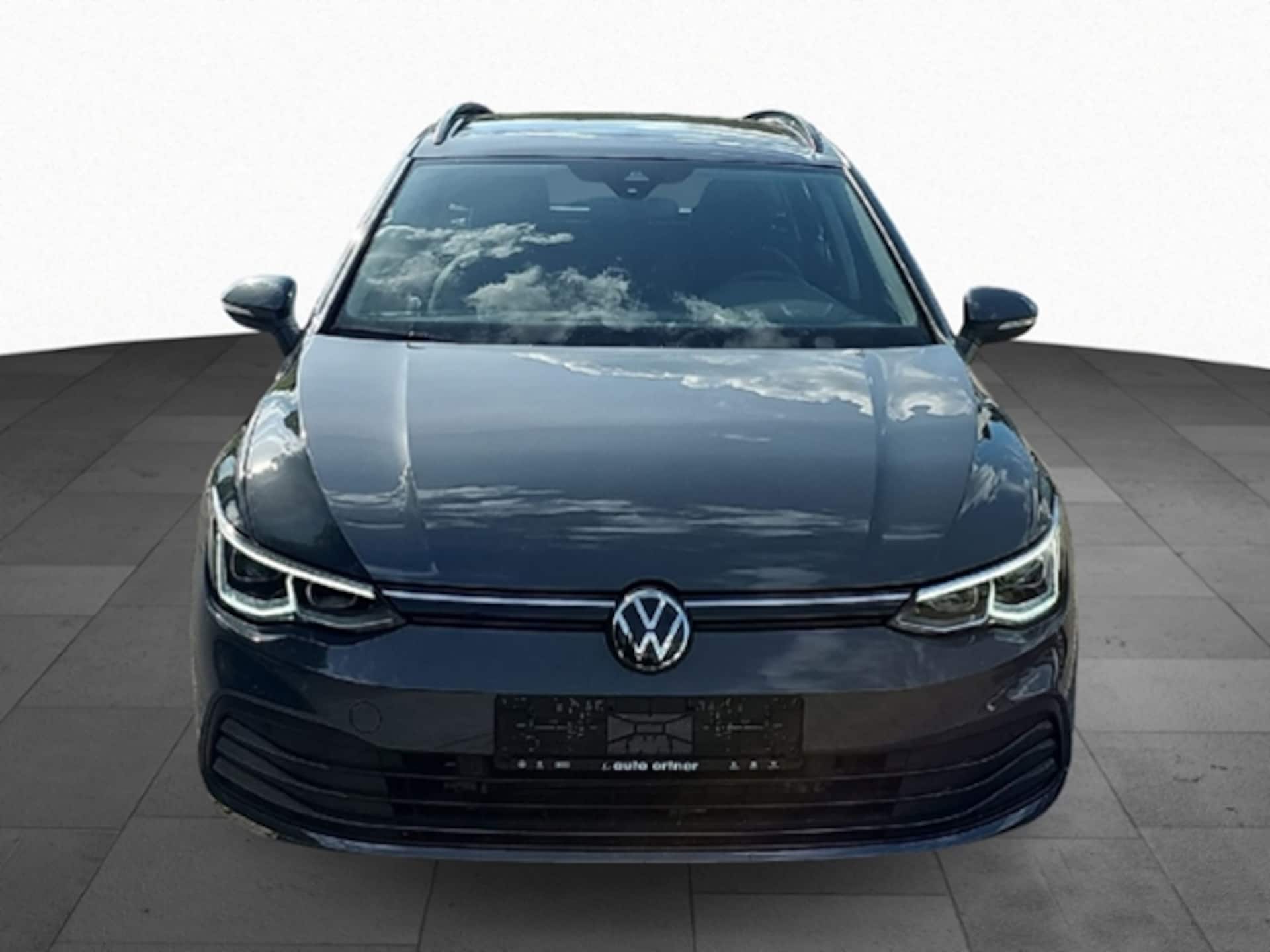 Volkswagen Golf Variant Life
