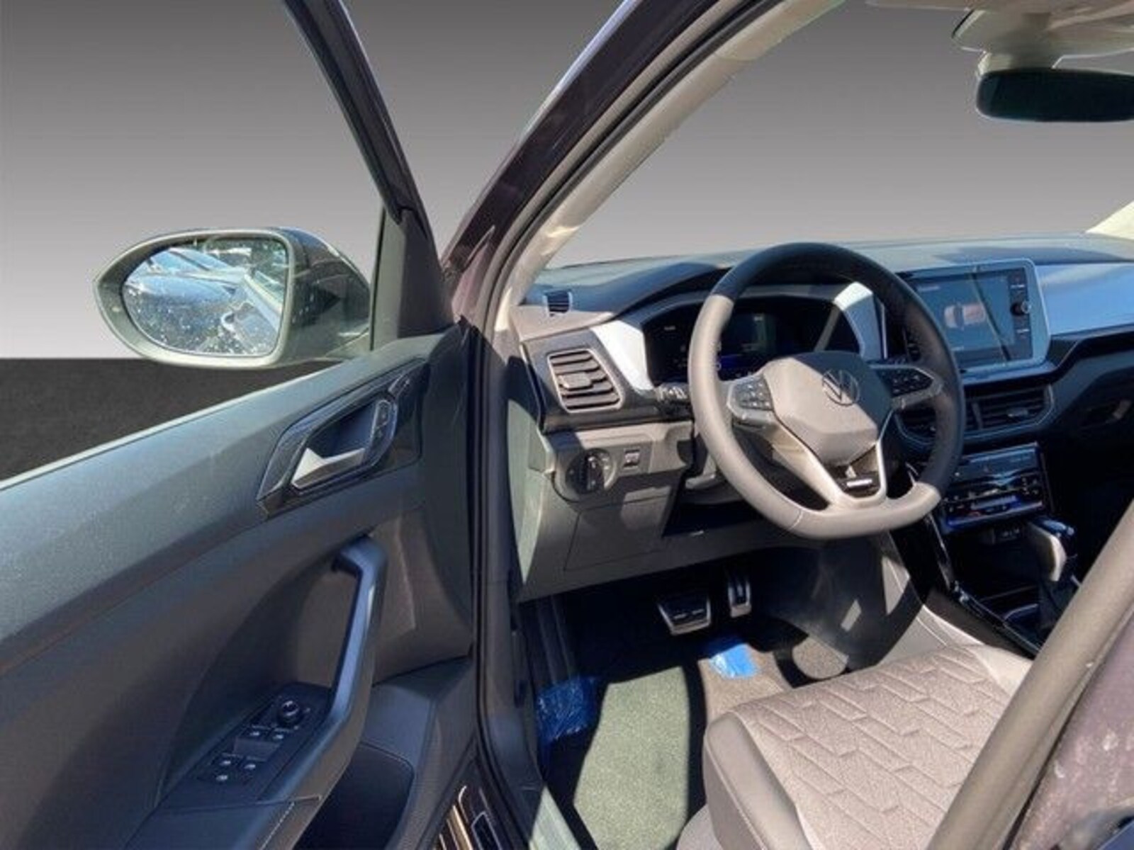Volkswagen T-Cross – Bild 8