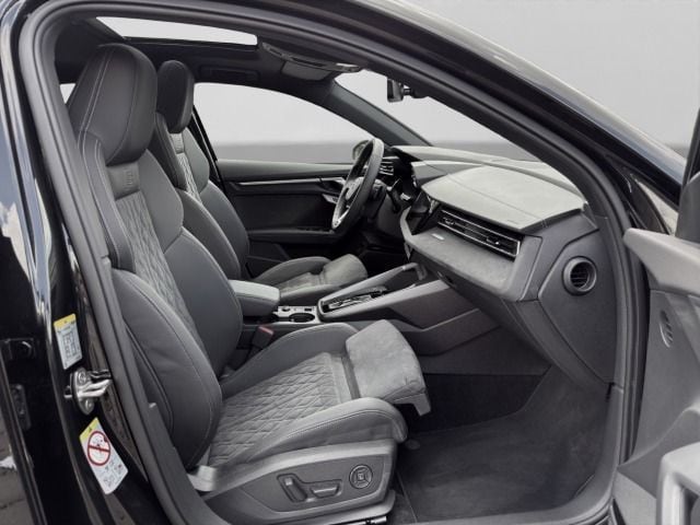 Image about Audi S3 Limousine TFSI quattro S tronic