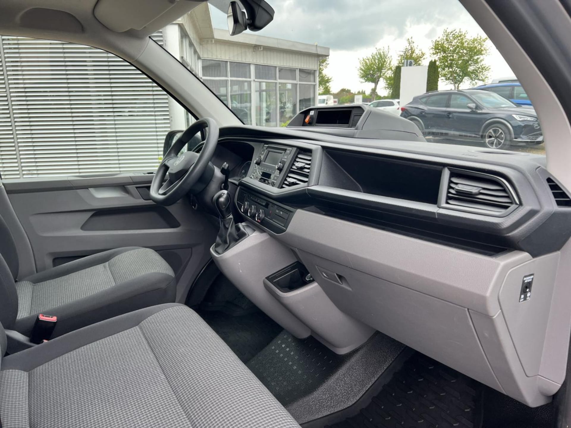 Volkswagen T6.1 Transporter Kasten kurzer Radstand