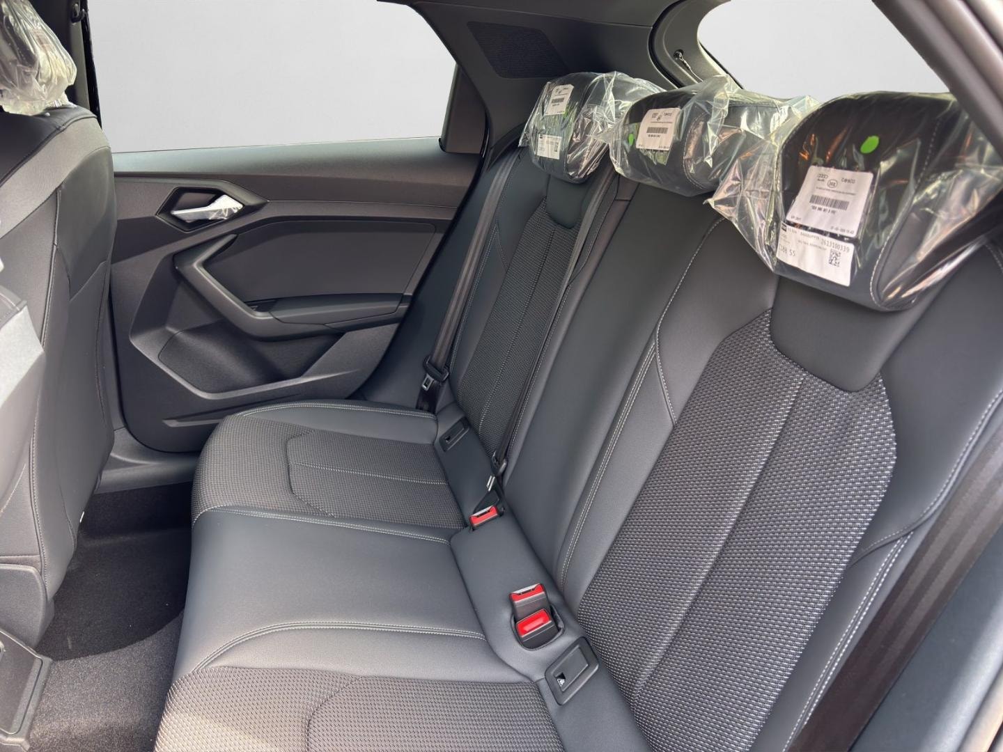 Bild über Audi A1 Sportback 25 TFSI S tronic - für weitere Informationen kontaktieren Sie den Audi Partner