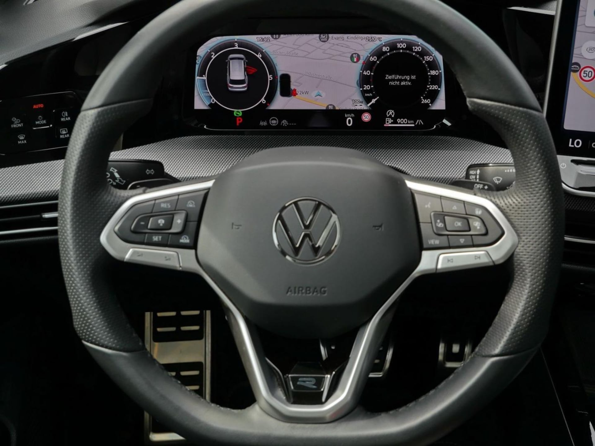 Volkswagen Golf Variant R-Line