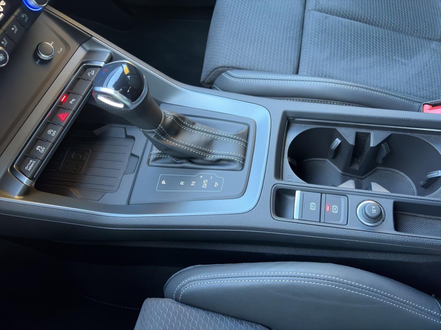 Bild über Audi Q3 Sportback S line 40 TDI quattro S tronic - für weitere Informationen kontaktieren Sie den Audi Partner