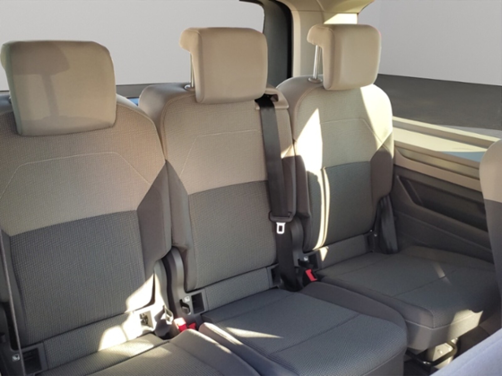 Volkswagen Multivan Langversion – Bild 15