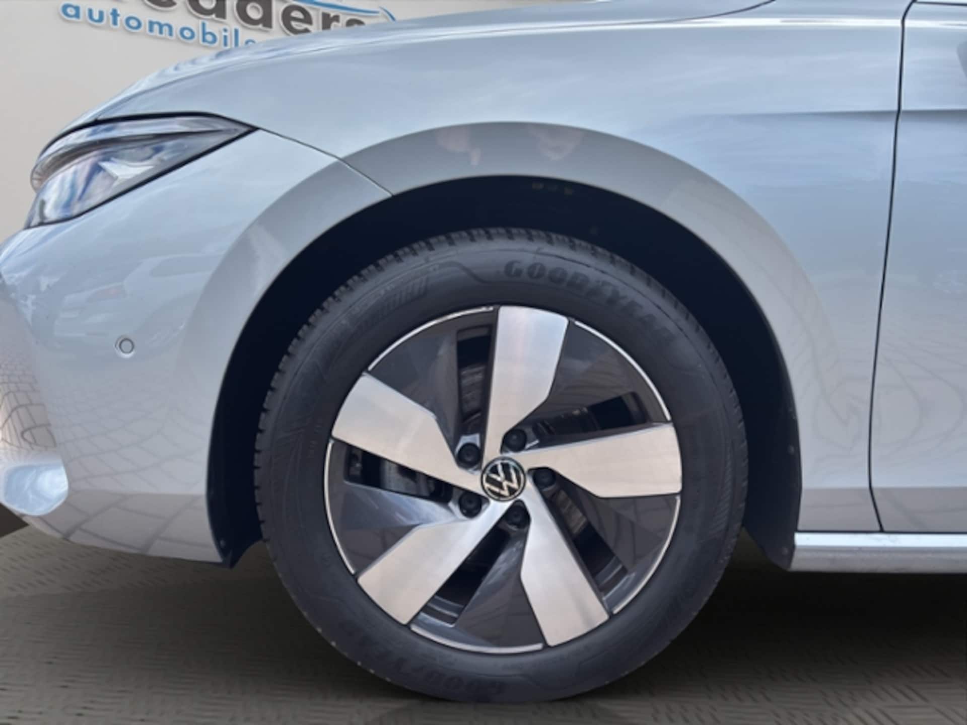Volkswagen Passat Business