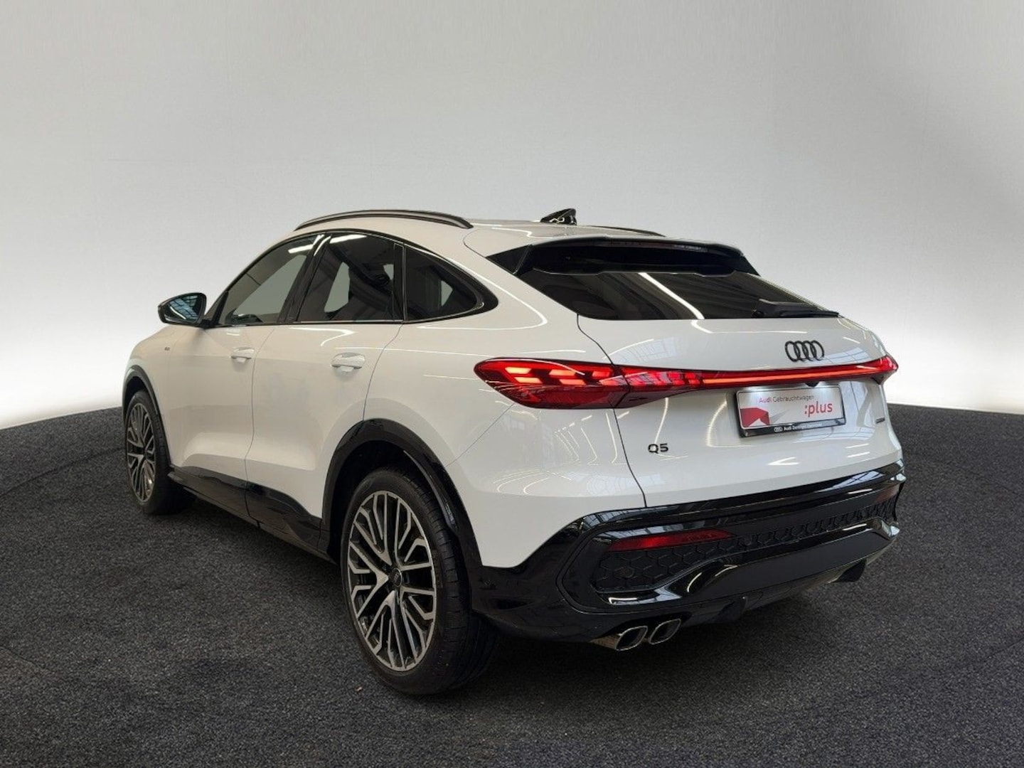 Bild über Audi Q5 Sportback TDI quattro 150 kW S tronic - für weitere Informationen kontaktieren Sie den Audi Partner