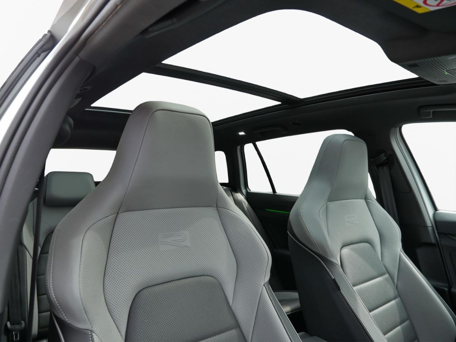 Volkswagen Golf Variant R-Line