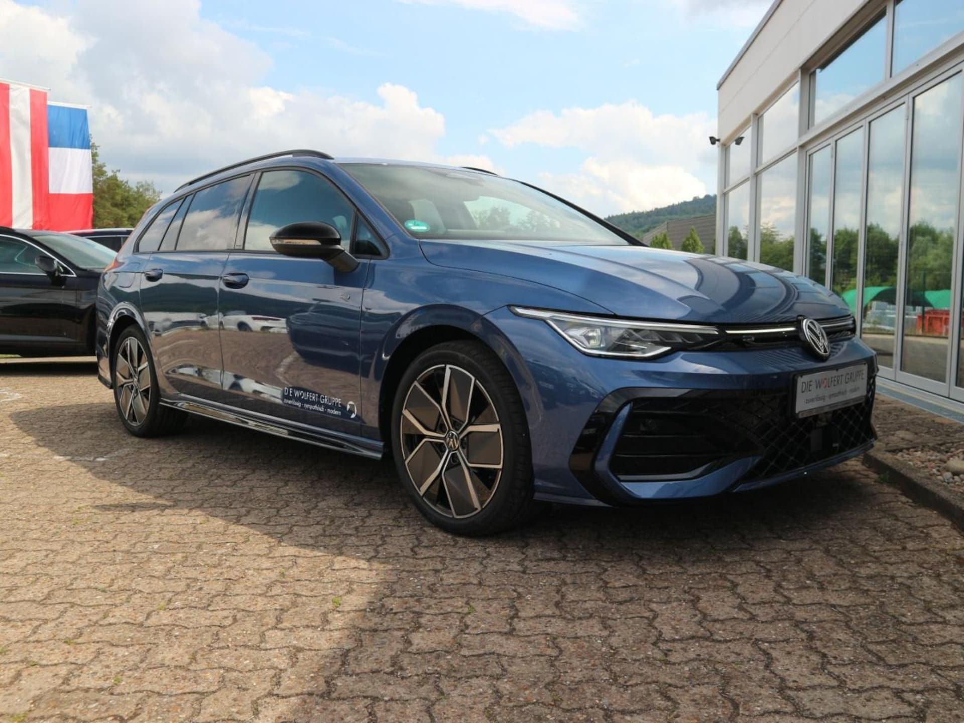Volkswagen Golf Variant R-Line