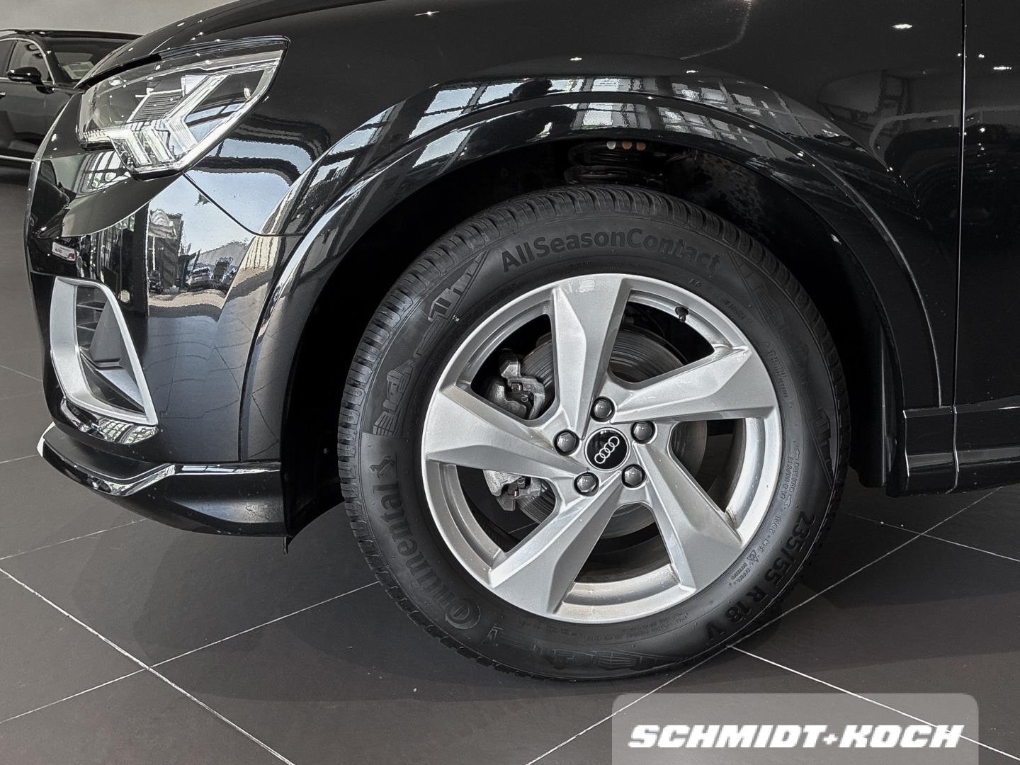 Bild über Audi Q3 advanced 35 TFSI S tronic - für weitere Informationen kontaktieren Sie den Audi Partner