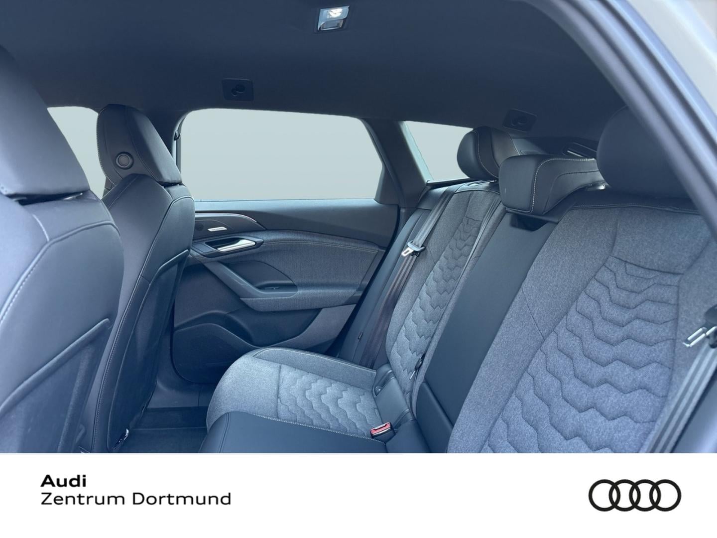 Bild über Audi A6 Avant e-tron e-tron performance 270 kW - für weitere Informationen kontaktieren Sie den Audi Partner