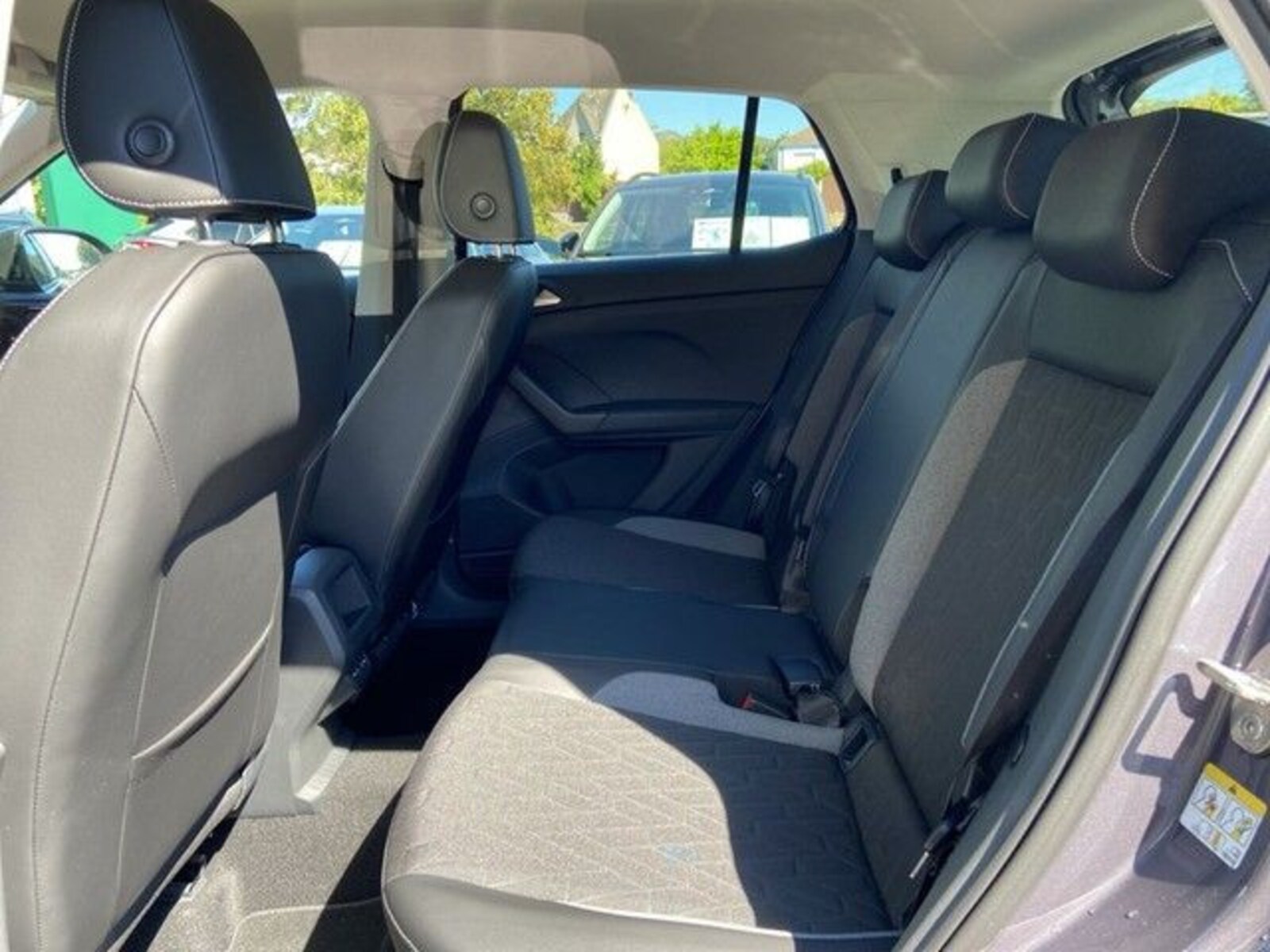 Volkswagen T-Cross – Bild 14