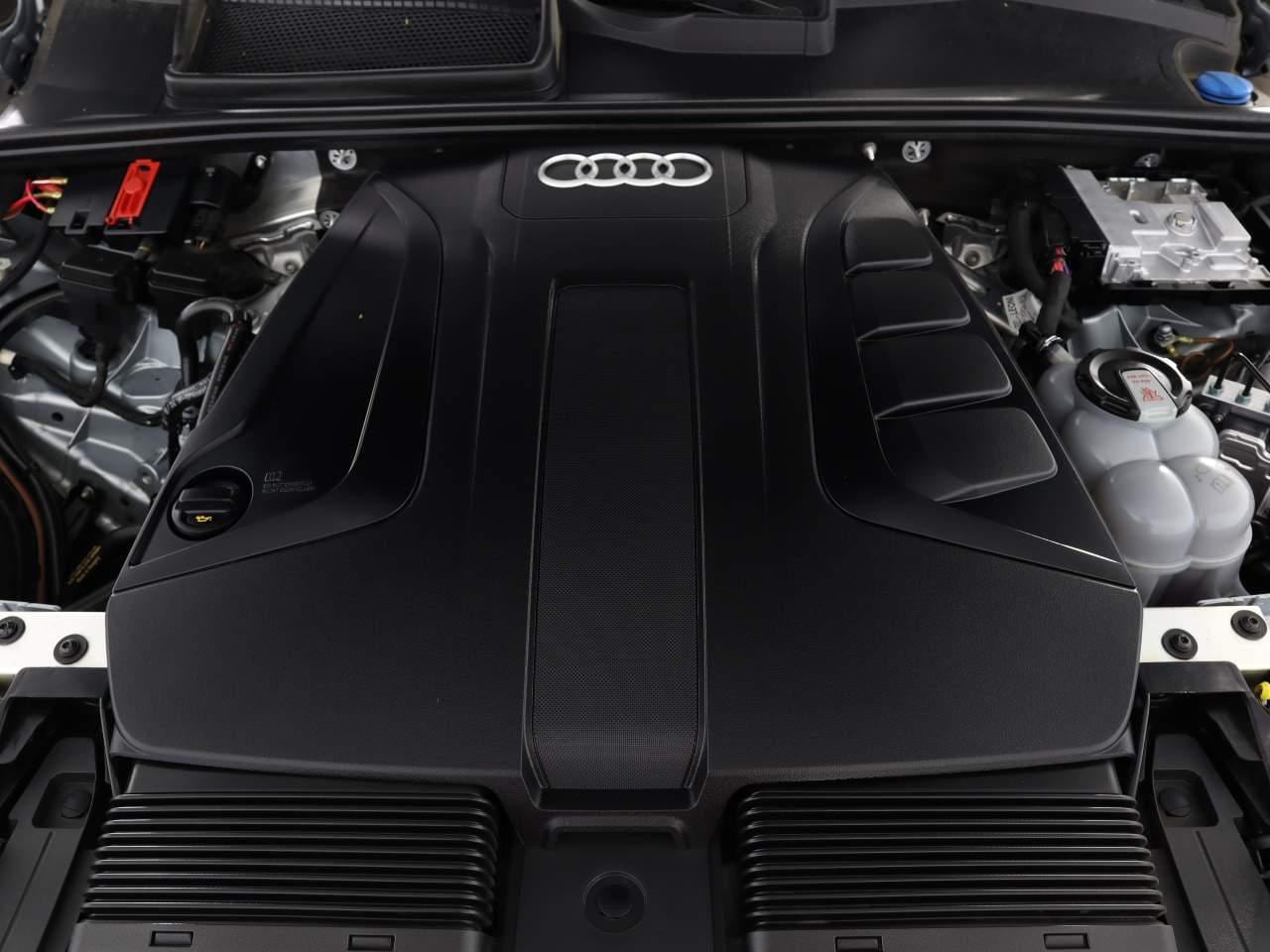 2025 Audi Q7 Premium Plus - Photo 18