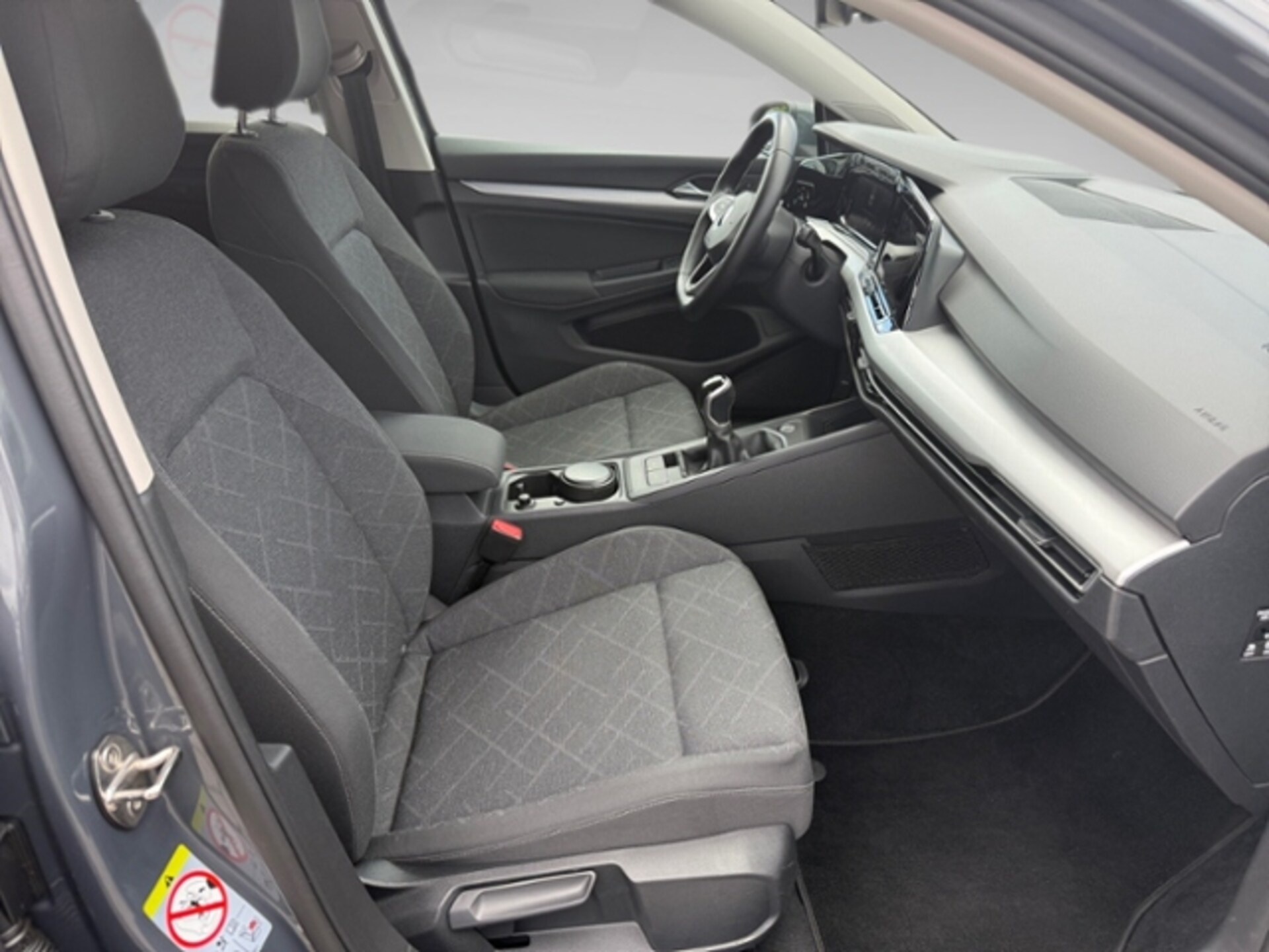 Volkswagen Golf Life