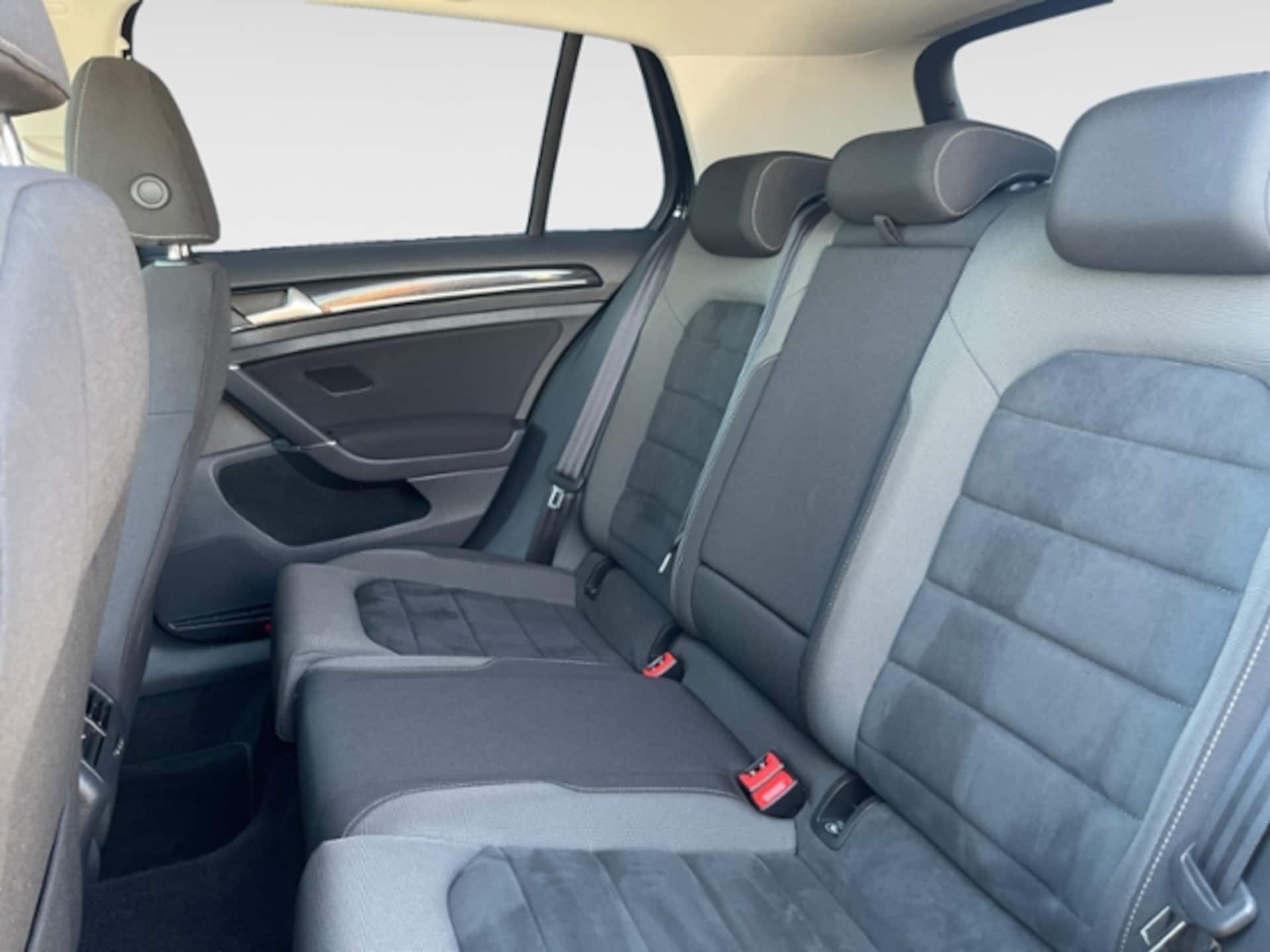 Volkswagen Golf Highline