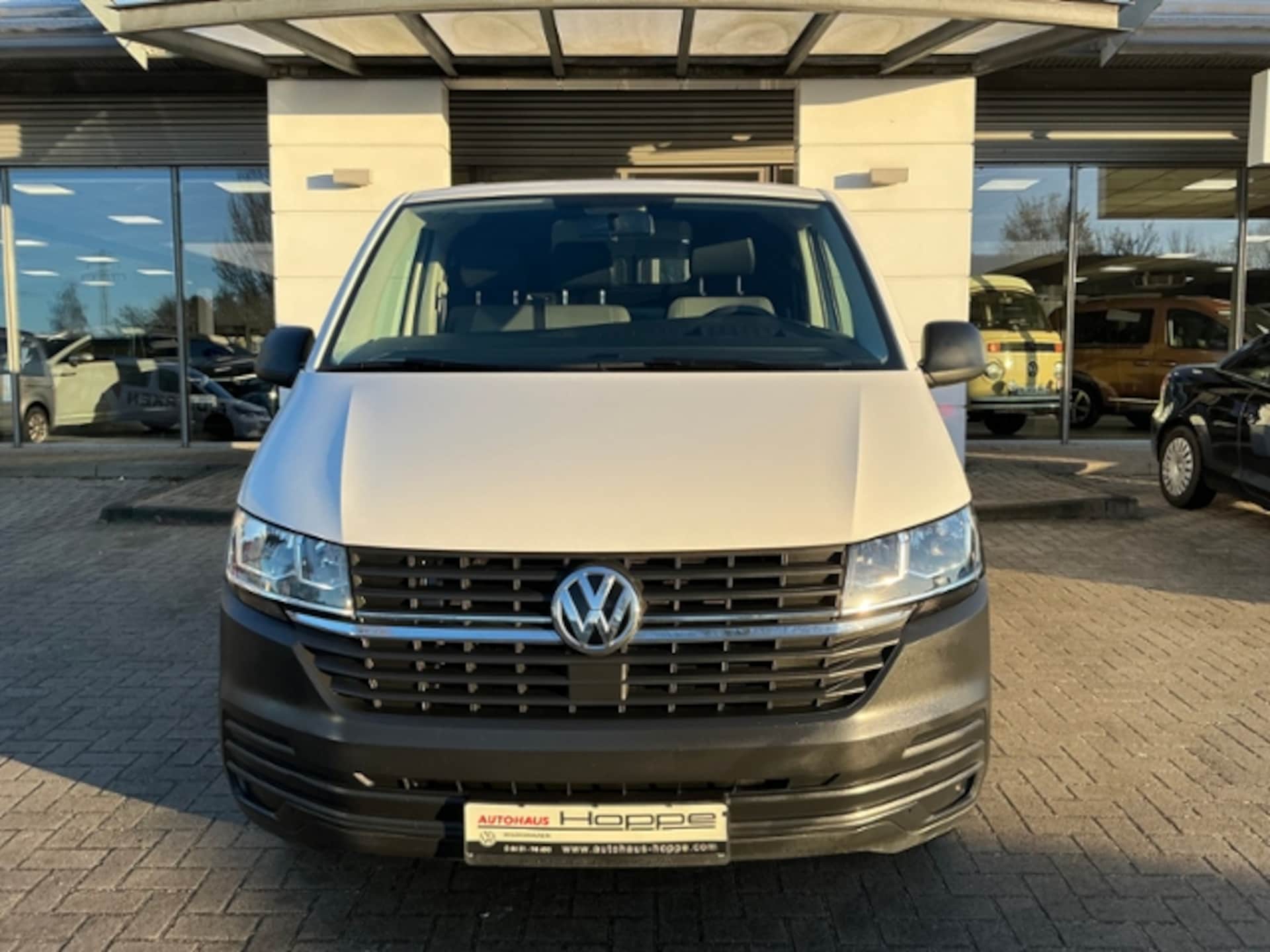 Volkswagen T6.1 Transporter Kasten langer Radstand